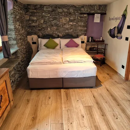 Le Foyer De Grand-mère Alloggio per agriturismo Fénis