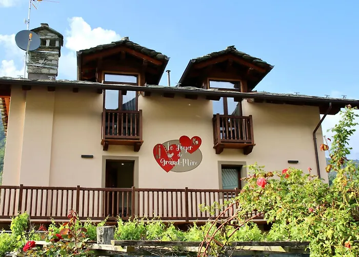 Le Foyer De Grand-mere *